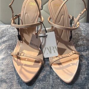 Zara Women's Nude Strappy Heels